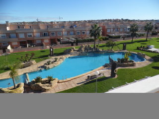 3 Bedrooms - Townhouse - Alicante - For..