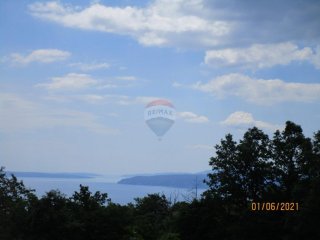 Opatija - veliko imanje u zaleđu Opatije sa pogledom na more