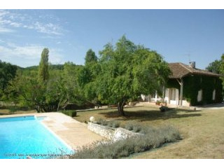 Large restored house with pool and..