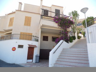 4 Bedrooms - Townhouse - Alicante - For..
