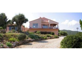 Large Contemporary Villa Commanding..