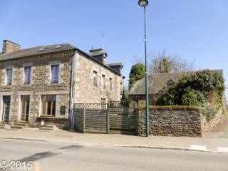 Saint James - House For Sale