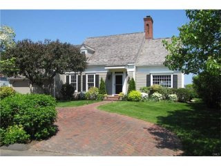 3 bedroom House For Sale: 190 DOLPHIN..