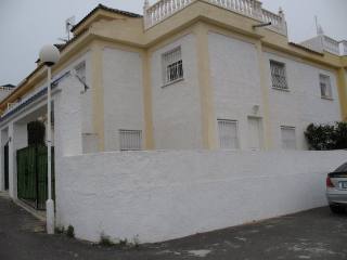 3 Bedrooms - Semi Detached - Alicante -..