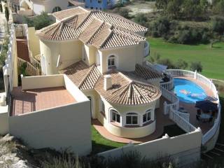Villa - Fabulous front line golf..