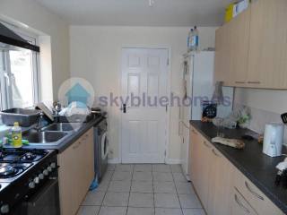 House - STUDENT LET 2015/2016 SPACIOUS..