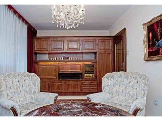 Comfortable apartment in the green..