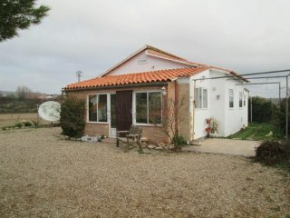 2 bedroom, 2 bathroom country house..
