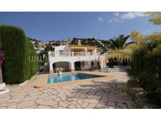 Reizendes Haus mit Meerblick in ruhiger..
