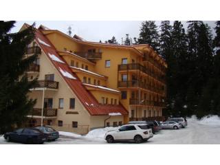Maisonette with Mountain Views