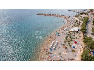 Srima - Atraktivna apartmanska kuća uz more