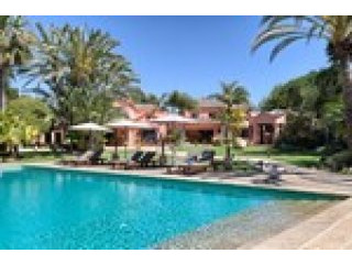 10 Bedrooms - Villa - Malaga - For Sale