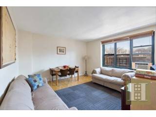 2 bedroom Apartment For Sale: 34 -40..