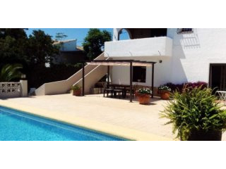 5 Bedroom, 3 Bathroom Reformed Villa in..