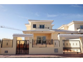 3 Bedrooms - Property - Alicante - For..