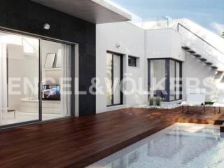 Brand New Bungalow with Luxury Design