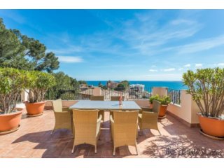This south facing duplex penthouse is situated on the hills..
