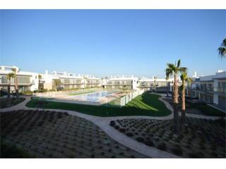 2 bedroom Apartment For Sale:..