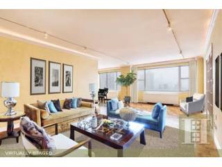 2 bedroom Apartment For Sale: 340 EAST..