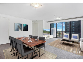 Captivating and Modern in City Tower
