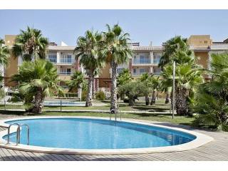 HUGE, LUXURY 2 BED APARTMENT- LIMITED..
