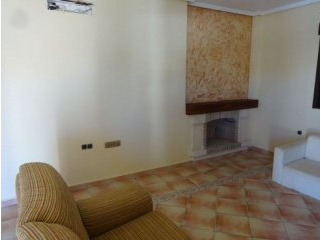 3 Bedrooms Villa For Sale