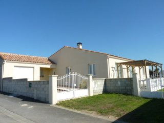 Bungalow Villa For Sale