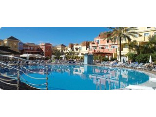 Apartment For Sale in Playa De Las..