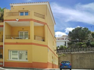 High quality 4 bedroom modern townhouse..