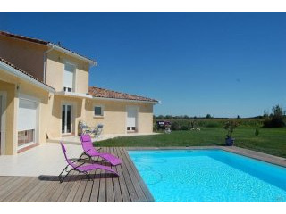 Modern Villa With Swimming Pool And..
