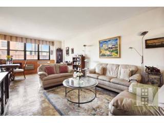 2 bedroom Apartment For Sale: 239 EAST..