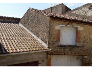 Stone Barns To Convert With Small Garden