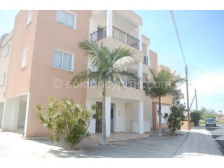 2 Bedrooms - Apartment - Paphos - For..