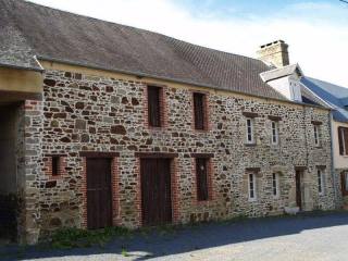 Maison / Villa Cametours (50570)