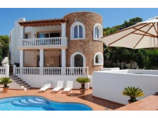 4 bedroom Villa For Sale: Cala Vadella..