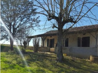 Farmhouse & 2 Outbuildings To Renovate..