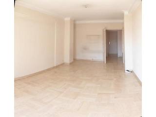 Luxurious two bed in Le Ray