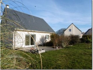 Modern House with Garden