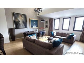 Beograd,Vračar-Luksuzni dvoetažni penthouse