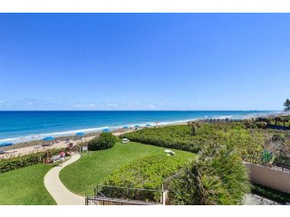 2 bedroom Residence For Sale: Singer..