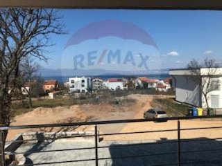 Otok Krk,Njivice,apartman u novogradnji 80,62 m2,otvoren pog