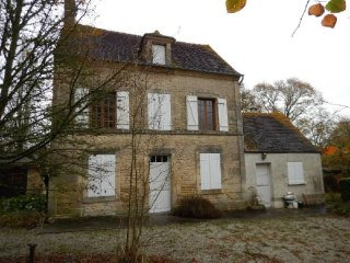 Modest Manor House in Rural Setting