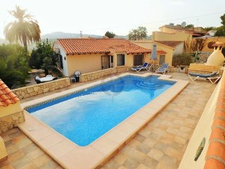 Charming 3 Bedroom 2 Bathroom Villa..