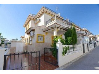 2 Bedroom 2 Bathroom Townhouse In Playa..