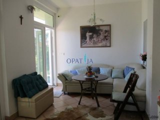 Stan u Opatiji od 135 m2 - odličan za iznajmljivanje !