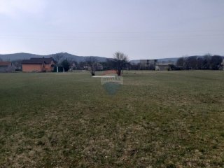 Grobnik, Podhum - građevinsko zemljište s projektom