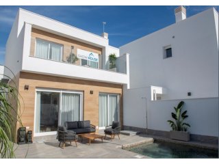 Modern new build villa in San Pedro del Pinatar, Murcia...