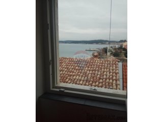 Istra, Rovinj, TOP pozicija, 95m2, Renoviran stan s pogledom