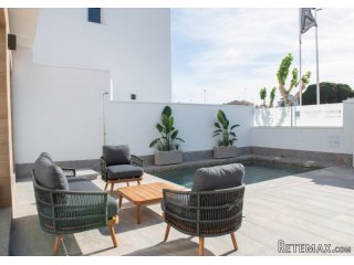 Modern new build villa in San Pedro del Pinatar, Murcia...