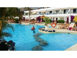 Studio with sea views for sale on..